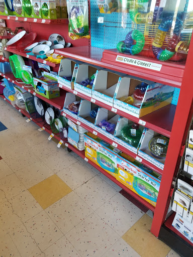 Pet Supply Store «Petco Animal Supplies», reviews and photos, 1415 E Warner Rd, Gilbert, AZ 85296, USA