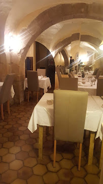 Atmosphère du Restaurant français Le Médièval à Castres - n°8