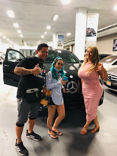 Mercedes Benz Dealer «Mercedes-Benz of Beverly Hills», reviews and photos, 9250 Beverly Blvd, Beverly Hills, CA 90210, USA