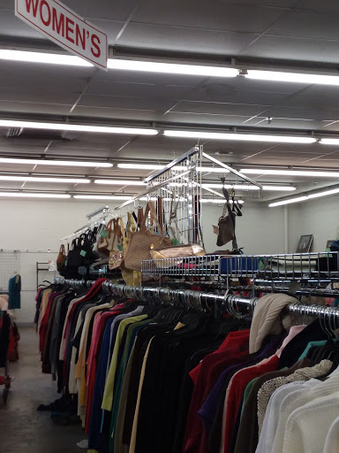 Thrift Store «The Salvation Army Family Store & Donation Center», reviews and photos, 6715 Dempster St, Morton Grove, IL 60053, USA
