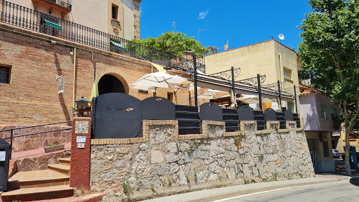 Els Fogons Masia Can Roig en Corbera de Llobregat