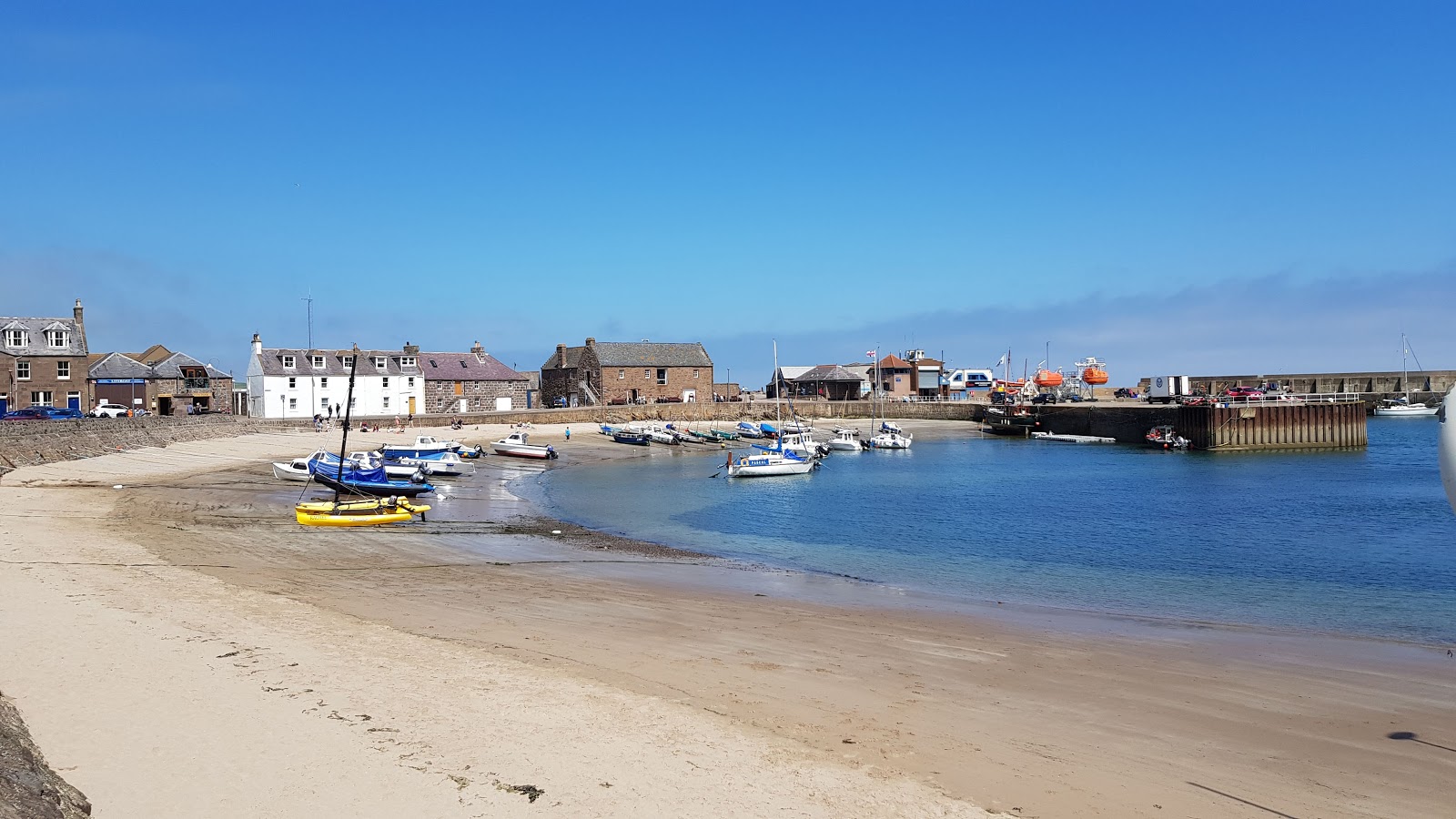 Stonehaven Harbour Beach'in fotoğrafı imkanlar alanı
