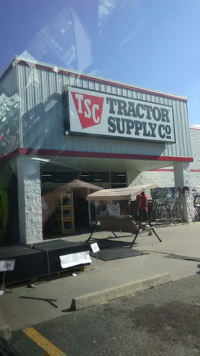 Home Improvement Store «Tractor Supply Co.», reviews and photos, 5743 W Tennessee St, Tallahassee, FL 32304, USA