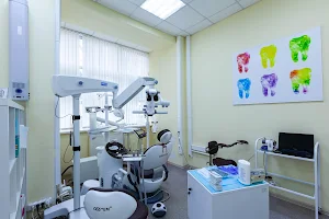 Стоматология Viva Dent Серпуховская | Протезирование, лечение зубов image