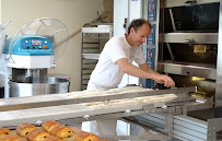 Atmosphère du Pizzas à emporter Boulangerie - Pizzeria Du Pont à Douelle - n°2