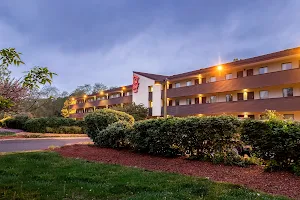 Red Roof Inn Tinton Falls - Jersey Shore image