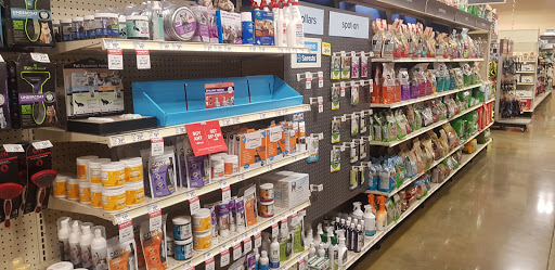 Pet Supply Store «PetSmart», reviews and photos, 300 N Congress Ave, Lake Park, FL 33403, USA