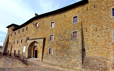 Rocca di Montefiorino Via Roma, 15, 41045 Montefiorino MO, Italia