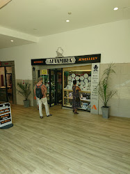 Altamira Gallery, Jewellery and Art Deco