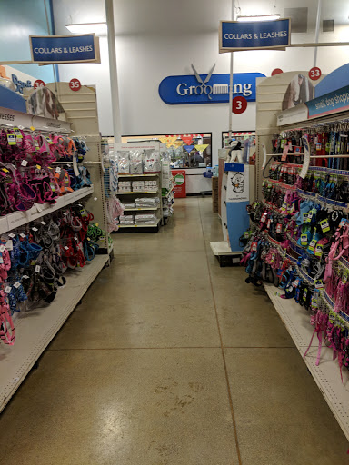 Pet Supply Store «PetSmart», reviews and photos, 20530 E 13 Mile Rd, Roseville, MI 48066, USA