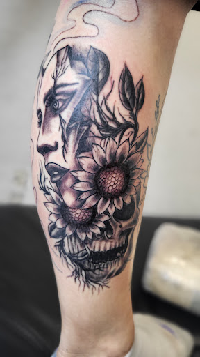 Explore balloon tattoo ideas, creative tattoo ideas in Lewiston, available at Walkins tattoos studio