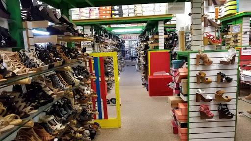 Shoe Store «Heel & Sole Shoes», reviews and photos, 708 Mangrove Ave, Chico, CA 95926, USA