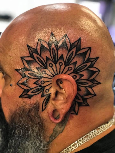 Tattoo Shop «Black Swan Tattoo», reviews and photos, 2947 Florida Ave S, Lakeland, FL 33803, USA