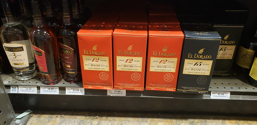 Liquor Store «Westbury Liquors», reviews and photos, 1250 Old Country Rd, Westbury, NY 11590, USA