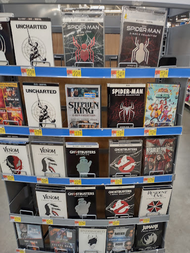 Department Store «Walmart Supercenter», reviews and photos, 638 Quequechan St, Fall River, MA 02721, USA