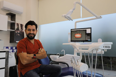 Ortodonti Uzmanı Dr. Şuayip AKIN - Ortodontik Tedavi - Şeffaf Plak Tedavisi (invisalign)