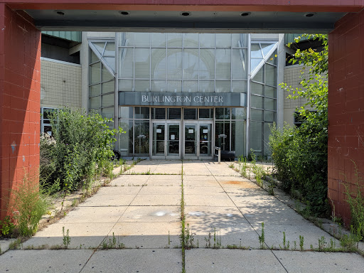 Shopping Mall «Burlington Center Mall», reviews and photos, 2501 Mt Holly Rd, Burlington, NJ 08016, USA