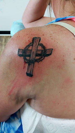 Tattoo Shop «The Inkery Tattoo Studio», reviews and photos, 110 Kirkland Cir, Oswego, IL 60543, USA