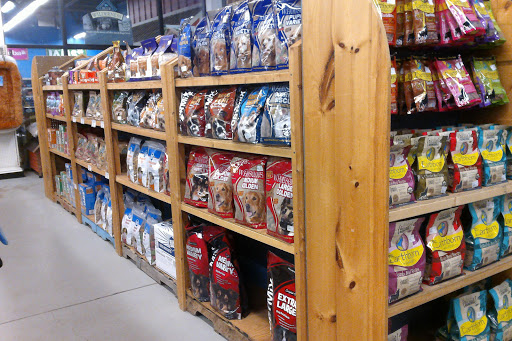 Pet Supply Store «CountryMax - Batavia», reviews and photos, 610 E Main St, Batavia, NY 14020, USA