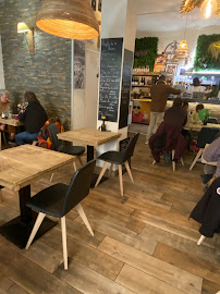 Atmosphère du Restaurant Les trucs à mamy à Balaruc-les-Bains - n°9