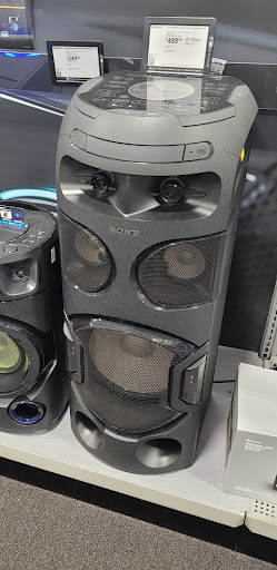 Electronics Store «Best Buy», reviews and photos, 4325 Glenwood Ave #3006, Raleigh, NC 27612, USA