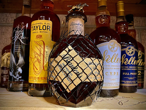 Liquor Store «10th Street Liquors», reviews and photos, 1291 10th St, Monterey, CA 93940, USA