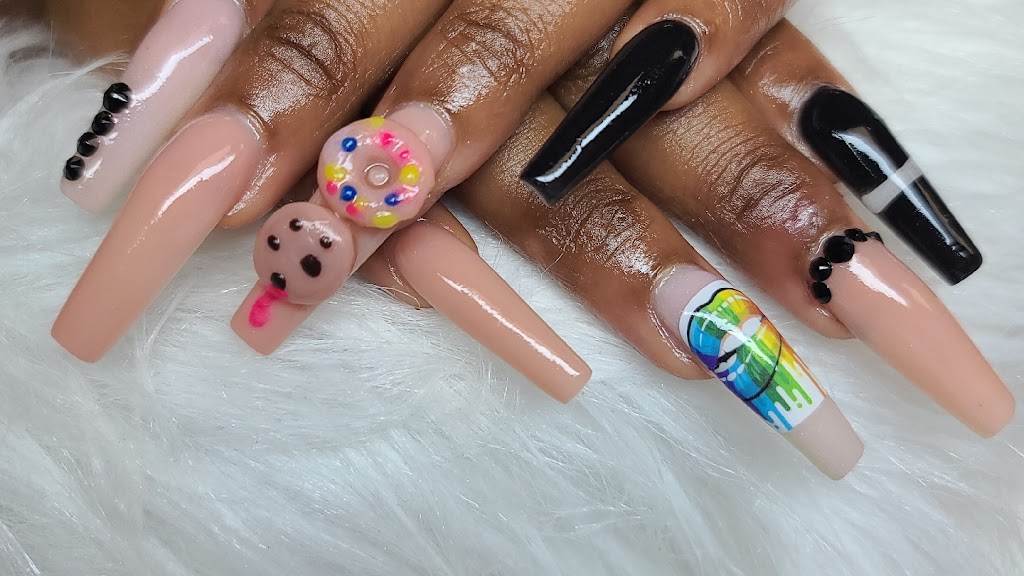 karskouturenails 06512