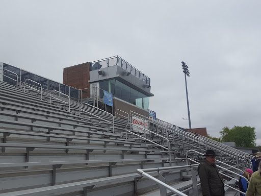 American Football Field «Dilboy Stadium», reviews and photos, 110 Alewife Brook Pkwy, Somerville, MA 02144, USA