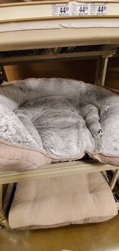 Pet Supply Store «PetSmart», reviews and photos, 2887 David H McLeod Blvd, Florence, SC 29501, USA