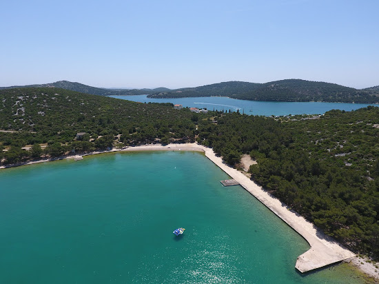 Jazina beach