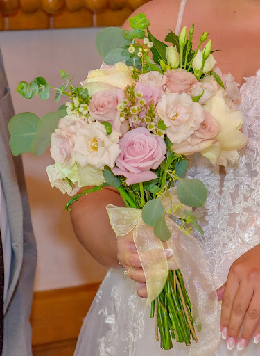 Florist «White Orchid Distinctive Floral», reviews and photos, 1101 N College Ave, Bloomington, IN 47404, USA