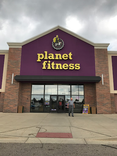 Gym «Planet Fitness», reviews and photos, 45501 Schoenherr Rd, Utica, MI 48315, USA