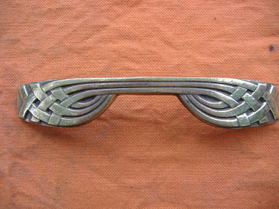 Bronze de style redoutey à Saint-Sauveur