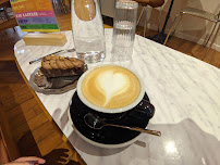 Cappuccino du Restaurant ZAZA Coffee Shop à Toulouse - n°10