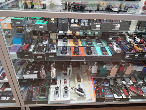 Tobacco Shop «Smoke Zone», reviews and photos, 1202 N High St, Columbus, OH 43201, USA