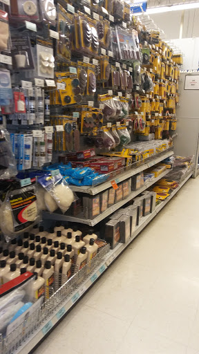 Hardware Store «Harbor Freight Tools», reviews and photos, 34600 Warren Rd, Westland, MI 48185, USA