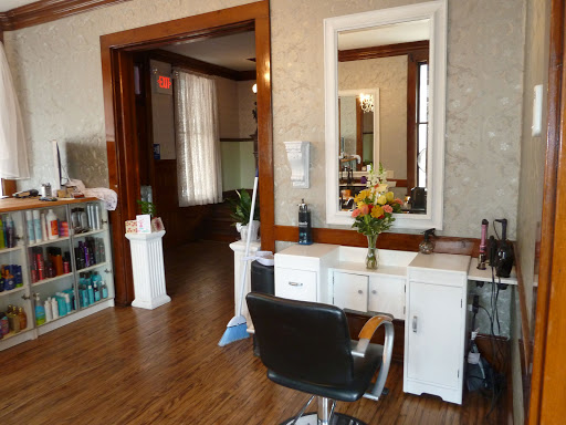 Beauty Salon «Daydreams Salon & Spa», reviews and photos, 57 S 2nd St, Newport, PA 17074, USA