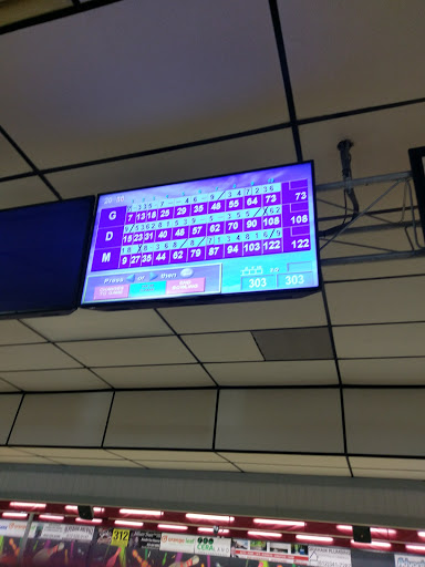 Bowling Alley «Columbus Bowling Center», reviews and photos, 3010 State St, Columbus, IN 47201, USA