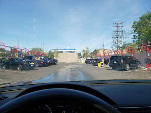 Car Wash «Super Car Wash», reviews and photos, 19708 W 10 Mile Rd, Southfield, MI 48075, USA