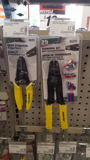 Auto Parts Store «AutoZone», reviews and photos, 13765 Hawthorne Blvd, Hawthorne, CA 90250, USA