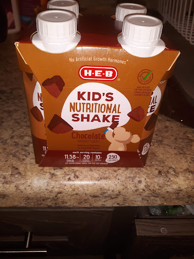 Grocery Store «H-E-B Grocery», reviews and photos, 5000 32nd St, Groves, TX 77619, USA