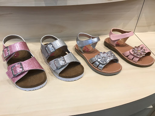 Shoe Store «Stride Rite», reviews and photos, 160 N Gulph Rd, King of Prussia, PA 19406, USA