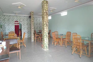 Arabian House Restaurant image