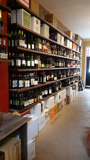 Wine Store «Bottoms Up Wine & Spirits», reviews and photos, 731 Franklin Ave, Brooklyn, NY 11238, USA