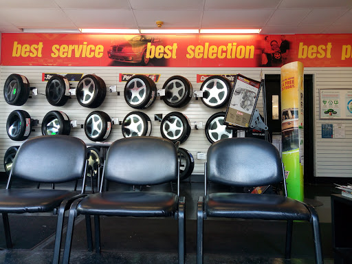 Tire Shop «Tires Plus», reviews and photos, 14411 Biscayne Blvd, North Miami Beach, FL 33181, USA