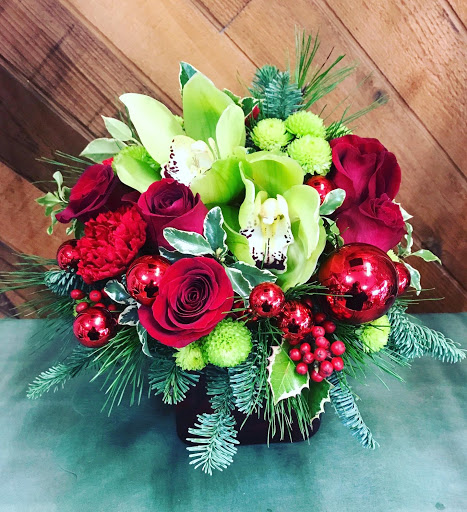 Florist «B&B Flowers and Balloons», reviews and photos, 623 S Pacific Ave, San Pedro, CA 90731, USA