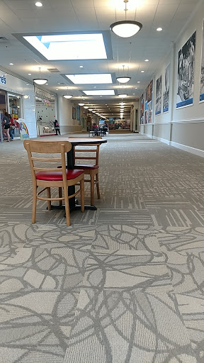 Shopping Mall «Fort Henry Mall», reviews and photos, 2101 Fort Henry Dr, Kingsport, TN 37664, USA