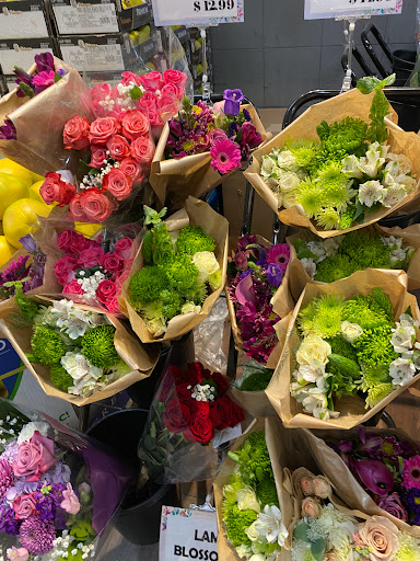 Korean Grocery Store «H Mart», reviews and photos, 371 N Central Ave, Hartsdale, NY 10530, USA