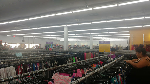 Thrift Store «Goodwill Store & Donation Center», reviews and photos, 849 S Tustin St, Orange, CA 92866, USA