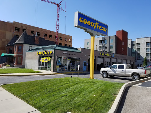 Tire Shop «Utah Valley Tire Inc», reviews and photos, 420 S 500 E, Salt Lake City, UT 84102, USA